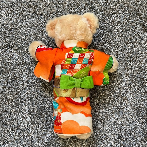 Stuffed Teddy Bear wearing Kimono; New without Tags; SO CUTE!!! - Picture 4 of 7